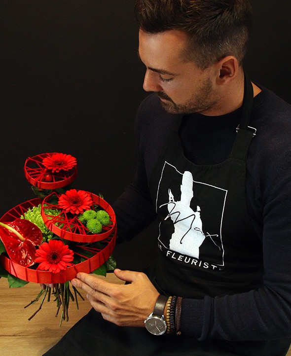 Bouquet de fleurs rouges Venise - Livraison de fleurs à domicile - Max le Fleuriste
